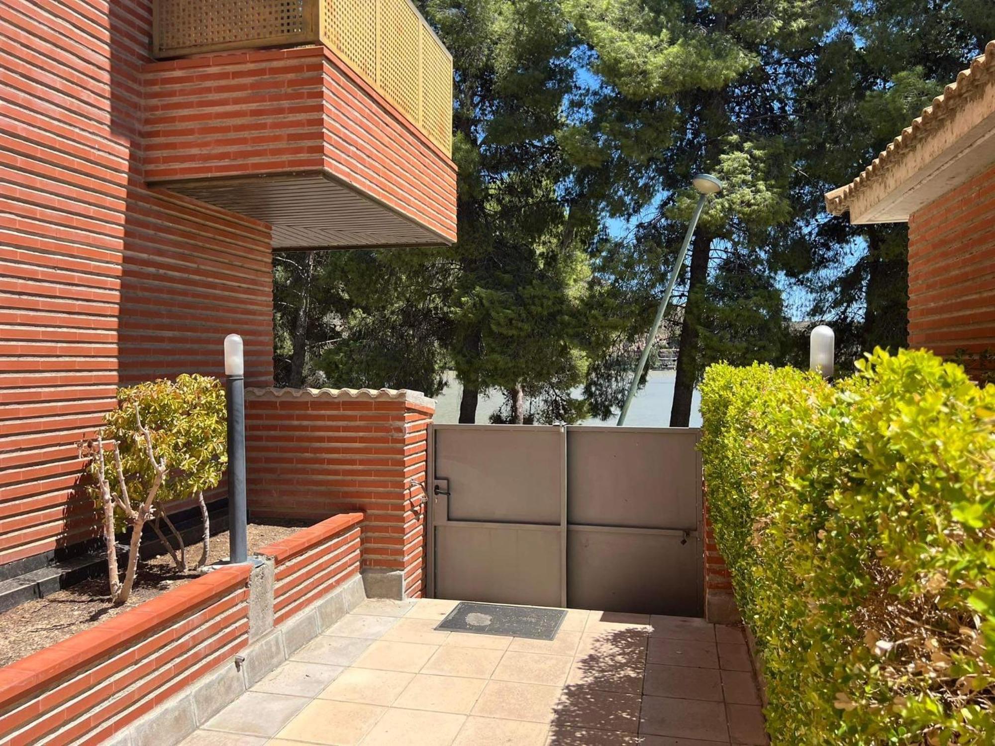 Casa Mequinenza公寓 外观 照片